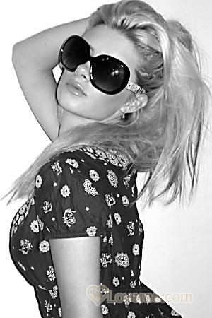 109397 - Aleksandra Age: 22 - Ukraine