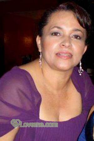 153443 - Olga Lucia Age: 63 - Colombia