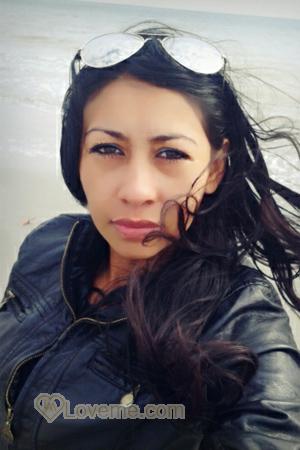 153756 - Beatriz Age: 36 - Spain