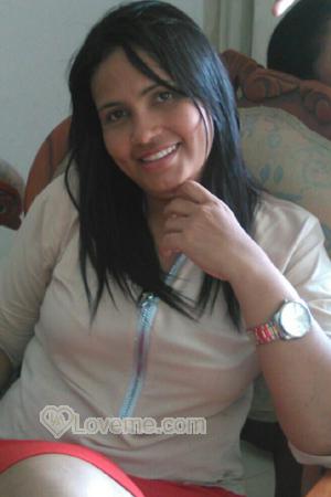 156019 - Flor Age: 42 - Colombia