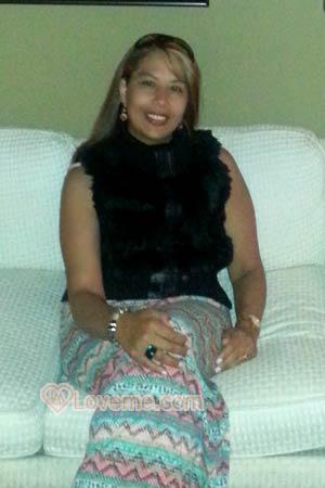 156375 - Diana Patricia Age: 59 - Colombia