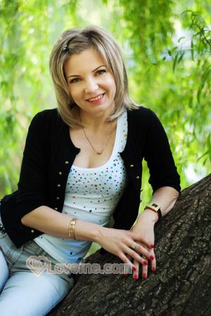157083 - Elena Age: 44 - Ukraine