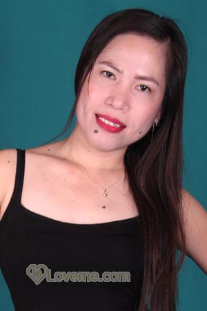 157731 - Rowena Age: 36 - Philippines