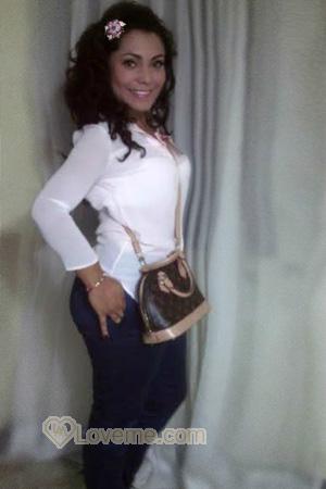 158172 - Linda Age: 37 - Colombia