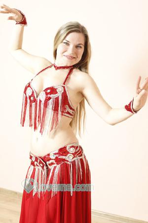 160002 - Elena Age: 40 - Russia