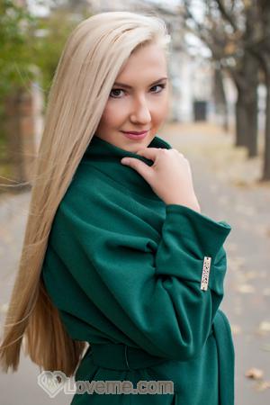 160980 - Alena Age: 23 - Ukraine