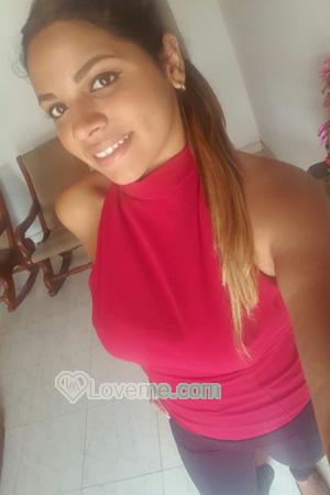 169001 - Gheraldine Age: 29 - Colombia
