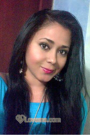 170503 - Liceth Age: 35 - Colombia