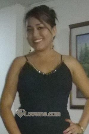 172113 - Liseth Age: 34 - Colombia