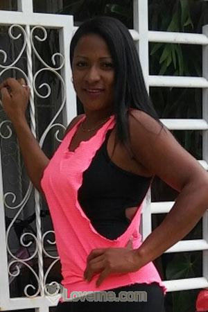 179081 - Yeimi Age: 38 - Colombia