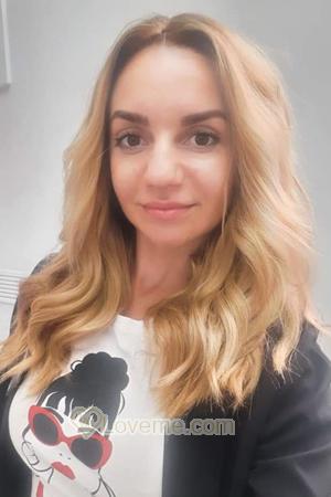 180590 - Yana Age: 36 - Ukraine