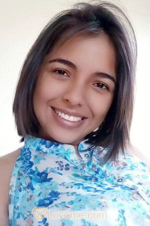 181818 - Camila Age: 30 - Colombia