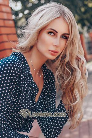 182056 - Julia Age: 36 - Russia