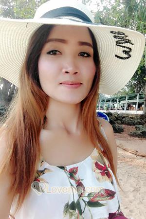 182126 - Ratchaneekorn Age: 36 - Thailand