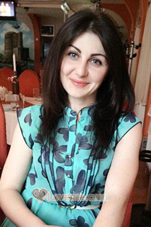 182301 - Svetlana Age: 38 - Ukraine