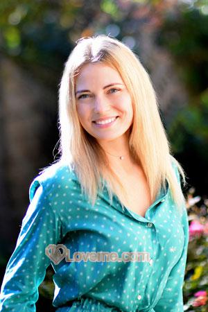 183523 - Elena Age: 37 - Ukraine