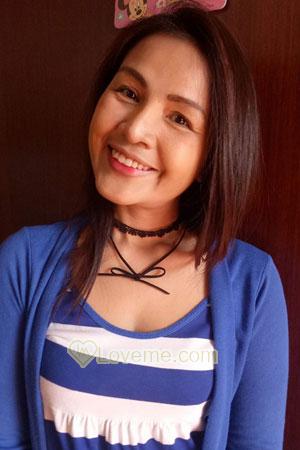 184700 - Kanyakorn Age: 52 - Thailand