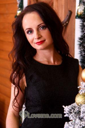 185678 - Kseniya Age: 37 - Russia