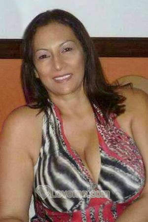 190048 - Yaneth Age: 59 - Spain