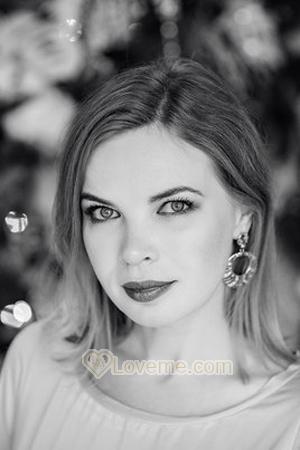199176 - Elena Age: 41 - Russia
