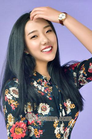 199915 - Xin Age: 26 - China