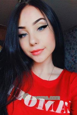 200257 - Victoria Age: 19 - Ukraine
