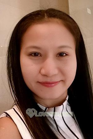 201168 - Udomporn Age: 44 - Thailand