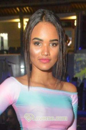 201590 - Eli Age: 23 - Dominican Republic