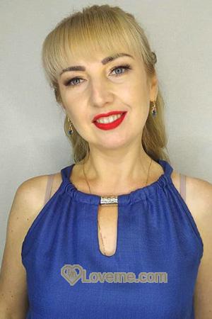 203352 - Tatyana Age: 43 - Ukraine