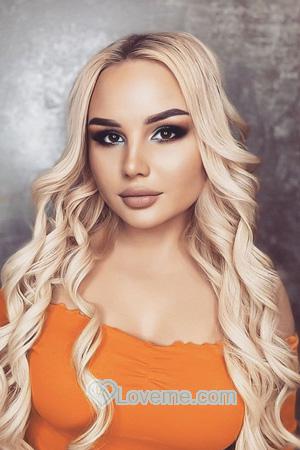203459 - Yana Age: 22 - Russia