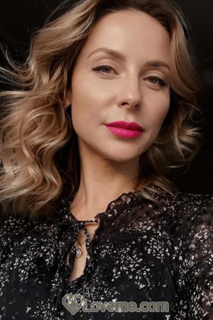 203964 - Ekaterina Age: 40 - Russia