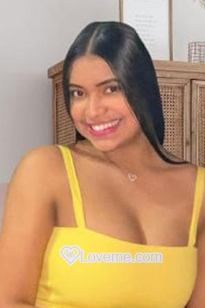 204012 - Valeria Age: 24 - Colombia