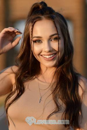 204845 - Alina Age: 23 - Russia