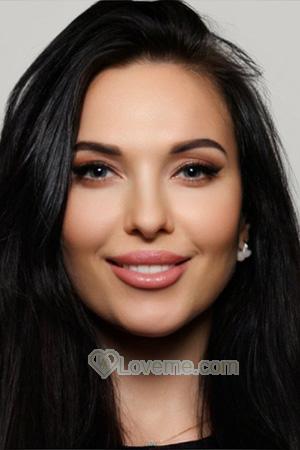 205007 - Valentina Age: 36 - Russia