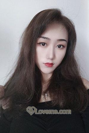205411 - Keyi Age: 21 - China