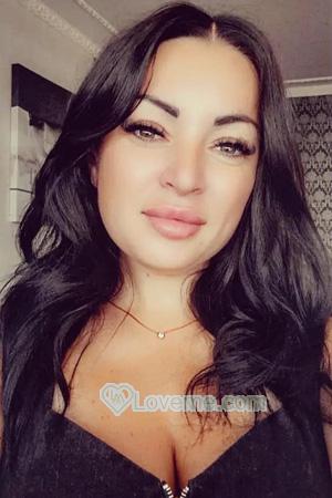 207143 - Olga Age: 32 - Ukraine