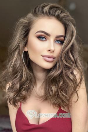 207275 - Valentyna Age: 21 - Ukraine