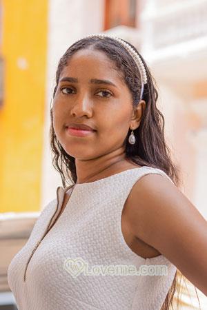 208248 - Lina Age: 27 - Colombia