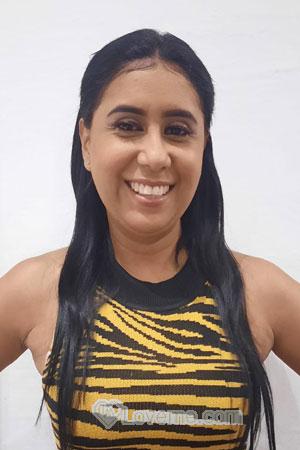 208296 - Yiceth Age: 39 - Colombia