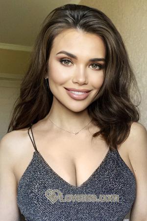 208690 - Alena Age: 29 - Russia