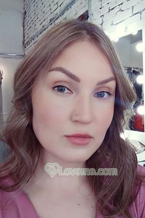 208845 - Svetlana Age: 38 - Russia