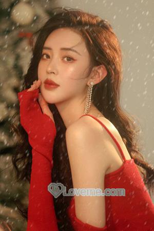 209379 - Winona Age: 33 - China