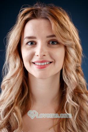 210126 - Nadiya Age: 25 - Ukraine