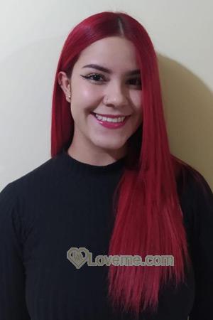 210914 - Laura Age: 23 - Colombia