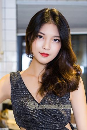 211378 - Bertha Age: 26 - China