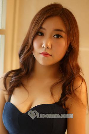 211608 - Helen Age: 25 - China