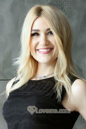 211623 - Tatiana Age: 34 - Italy
