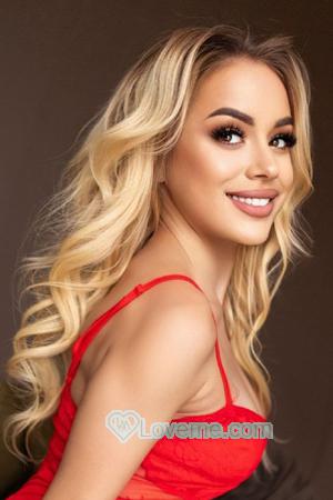 211699 - Yevhenia Age: 24 - Ukraine