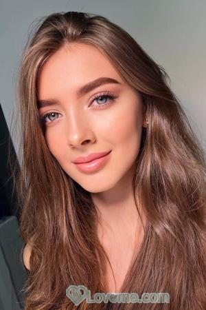 212722 - Larysa Age: 19 - Ukraine