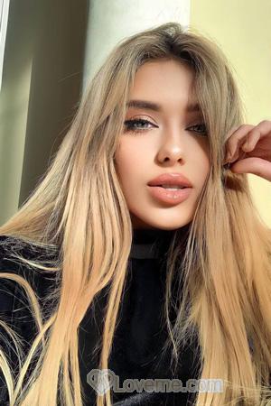 212942 - Anastasiia Age: 27 - Ukraine